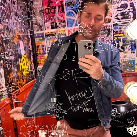 Meet your Posher, Craig - Picture 3 of 3